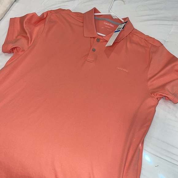 Calvin Klein liquid touch, coral collared shirt - Picture 1 of 3
